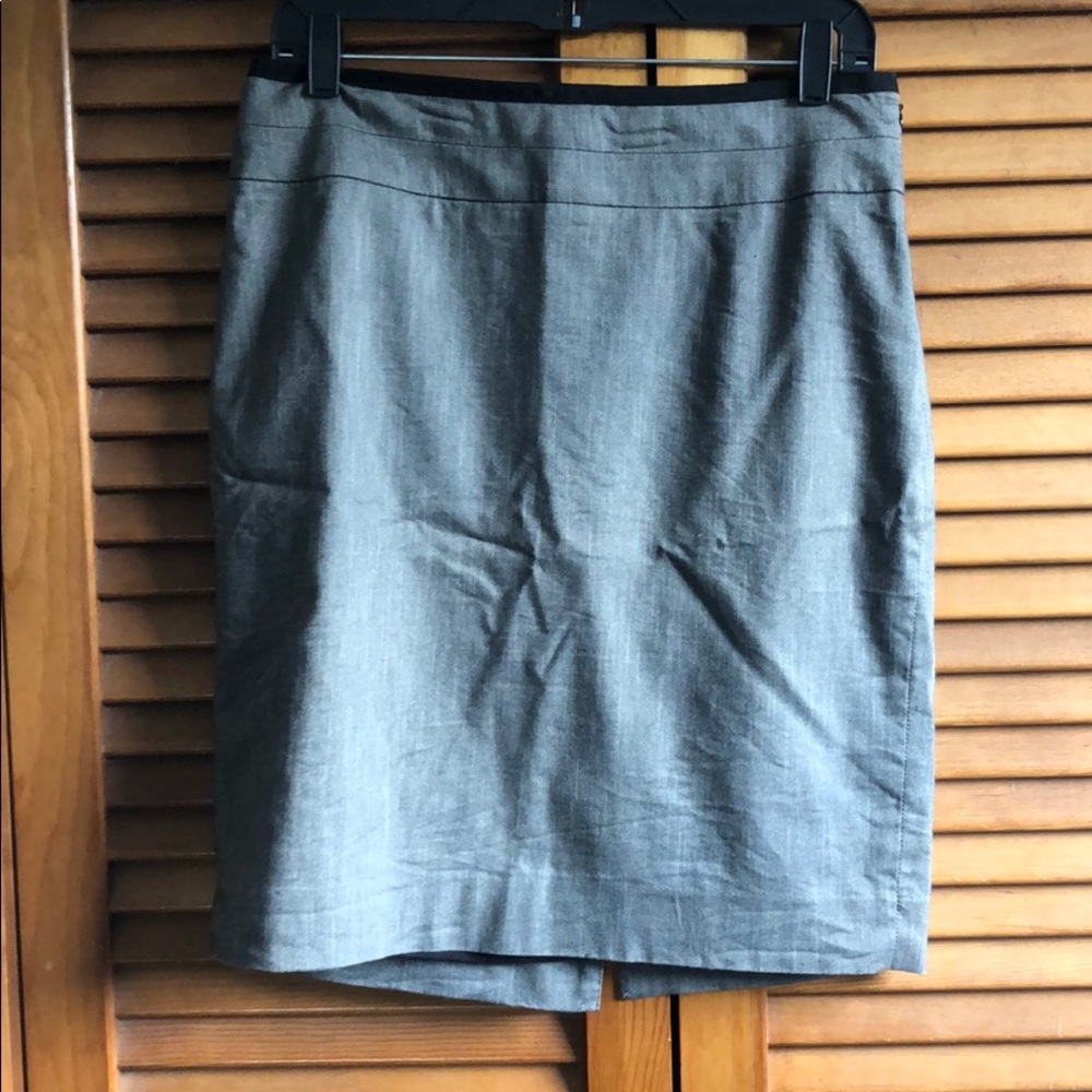 The Limited Skirt